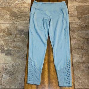 Victoria Secret knock out leggings size M